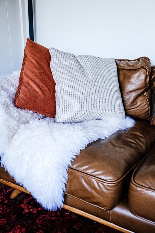Tips for Creating a Cozy and Inviting Living Space with Affordable Home Decor Ideas